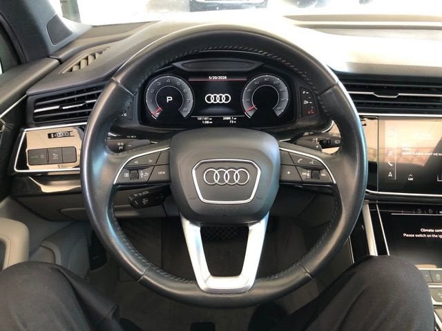 2020 Audi Q7 Premium Plus