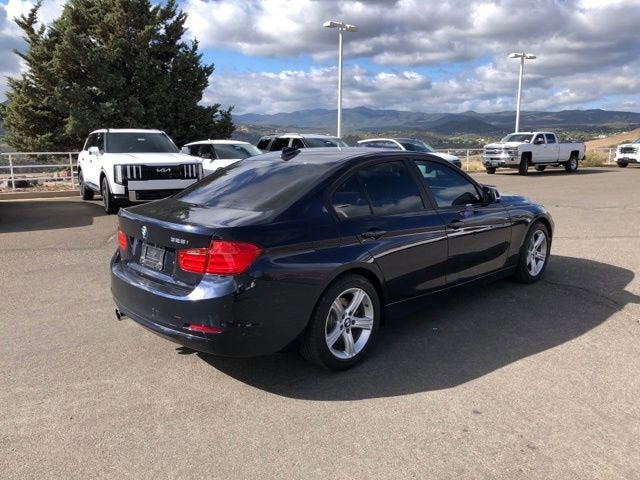 2012 BMW 3 Series 328i