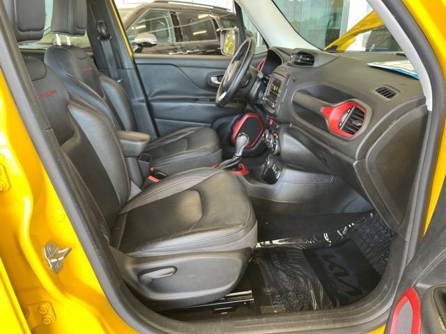 2015 Jeep Renegade Trailhawk